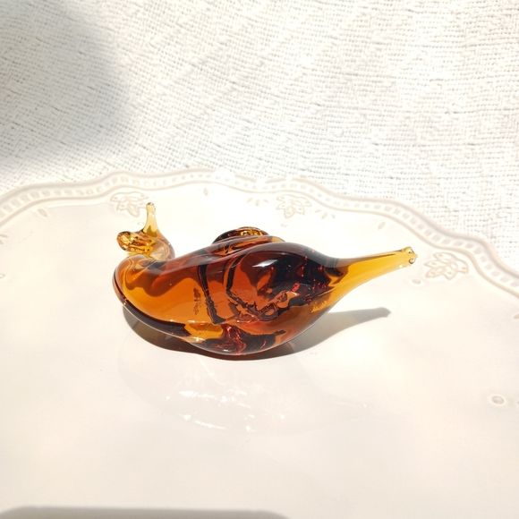 Vintage Amber Glass Blown Snail - Picture 6 of 7